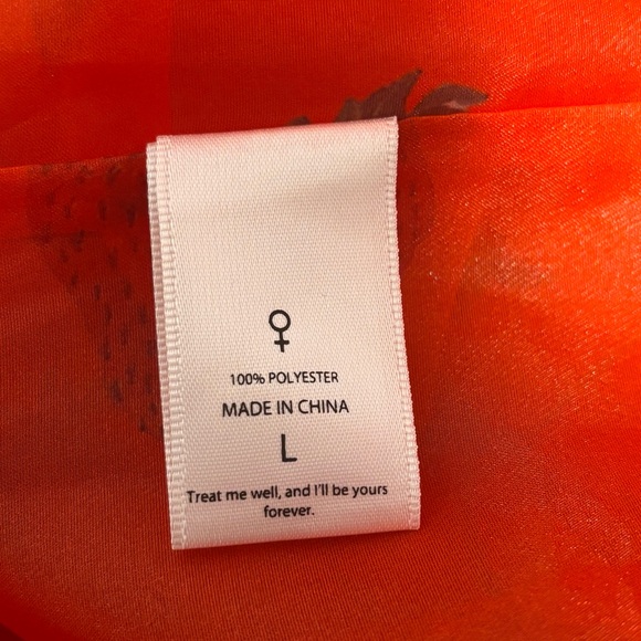 Selkie Red Strawberry Puff Dress L - Picture 8 of 10